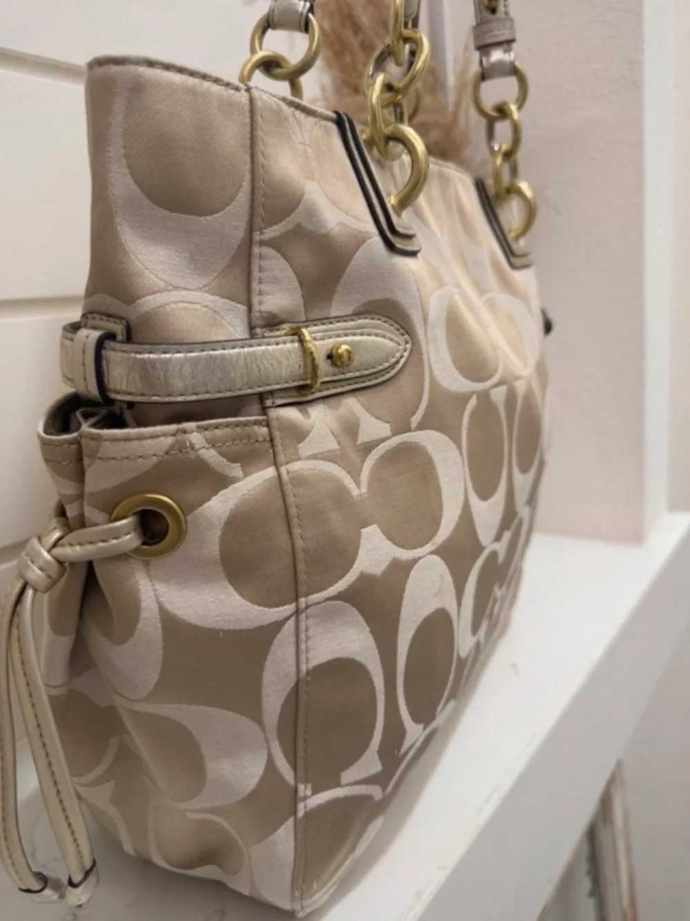 Vintage Coach Signature Op Art Tote – Champagne & Gold